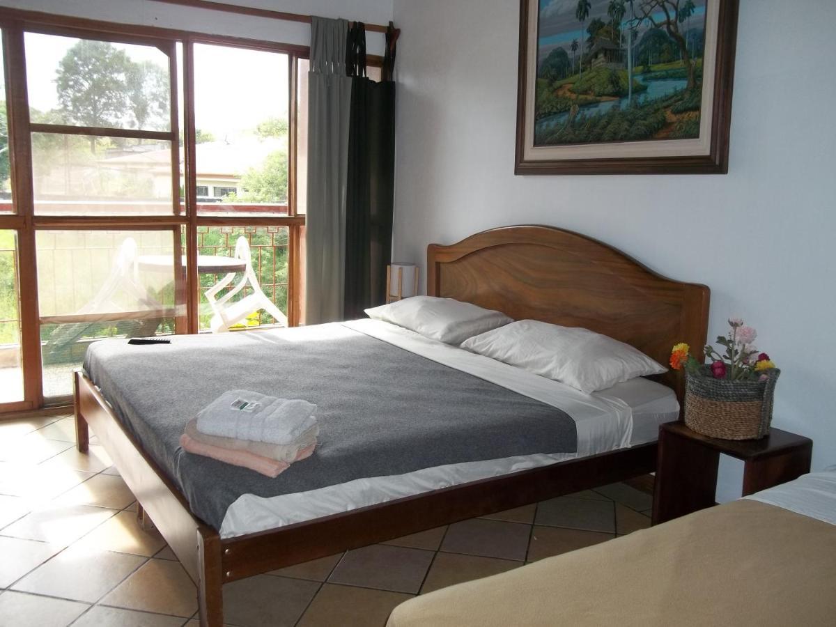 Villa Pacande Bed And Freebreakfast Αλαχουέλα Εξωτερικό φωτογραφία